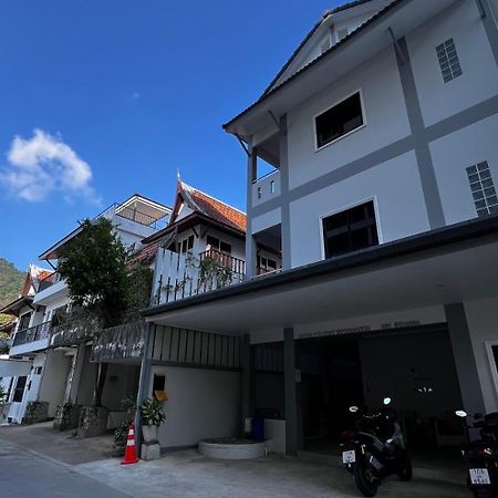 M&N Guesthouse Kata Exterior foto